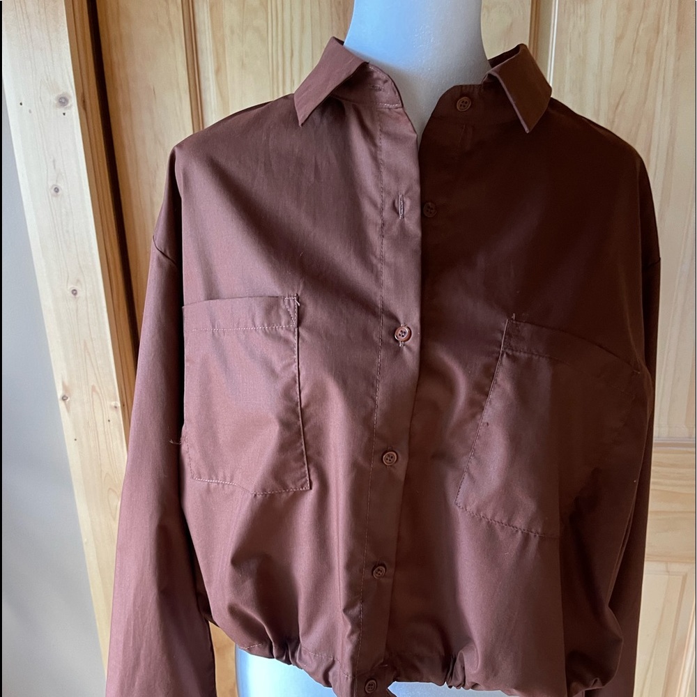 Emory Park Brown Cropped Blouse Size M